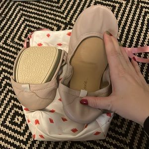 Lovie Pearl Foldable Flats Travel Flats